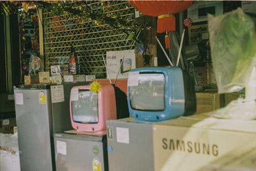 TV vs. Digital Ads: The Battle for Consumer Influence Explained