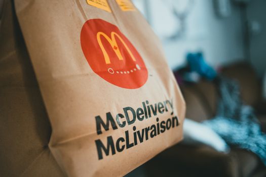 Boosting Brand Impact: How Fast Food Ads Embrace Sustainability